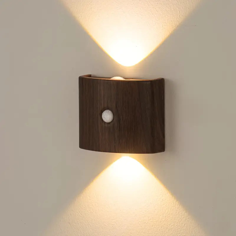 Trådlös självhäftande dimbar och uppladdningsbar lampa med rörelsesensor