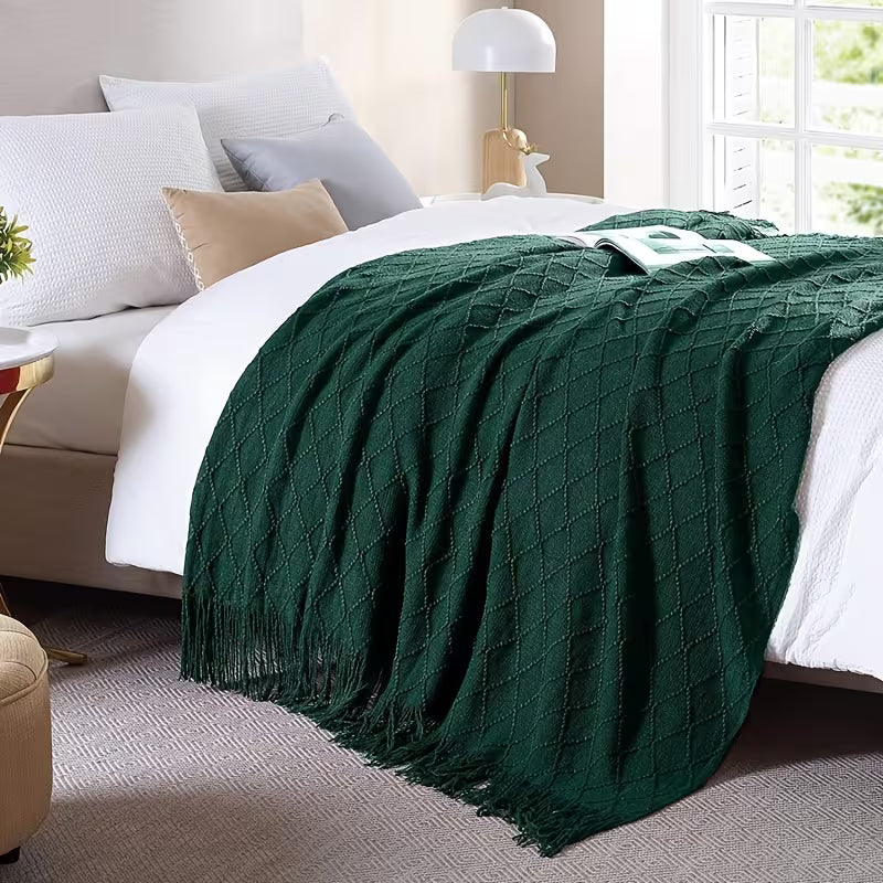 Filt stickat mönster 130x180cm - mönstrad pläd med tofsar